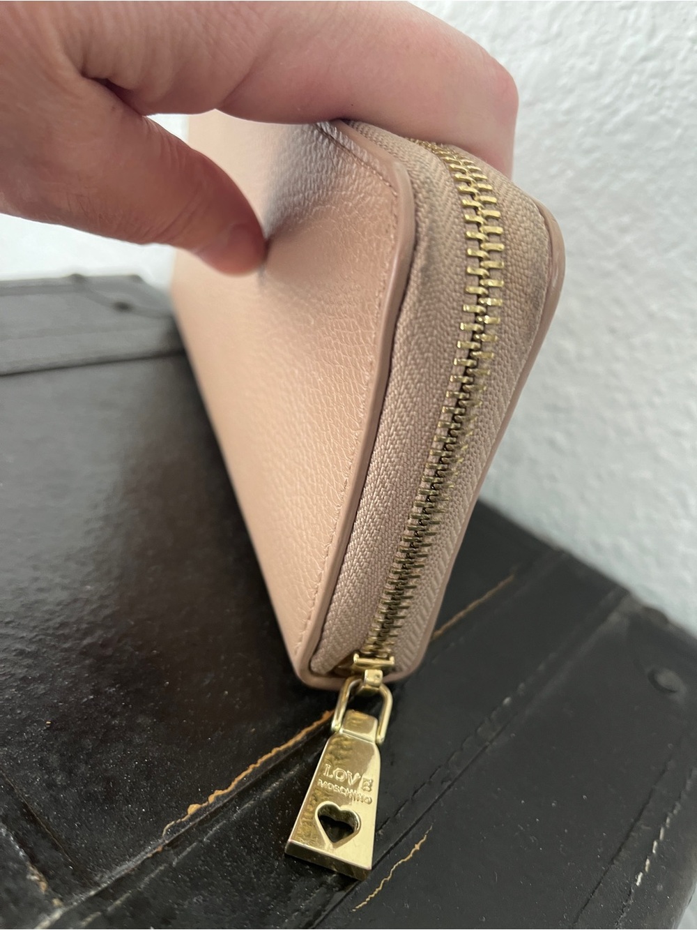Love Moschino Nude Pink Logo Medallion Wallet - Picture 4 of 10